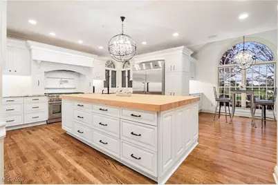 6274 Bertram Avenue NW, Canton, OH 44718 - Photo 15