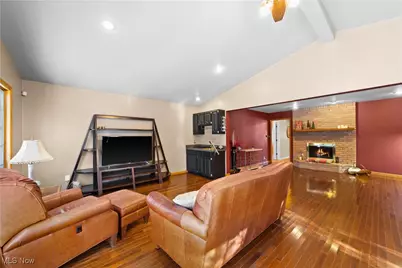 250 Schocalog Road, Akron, OH 44313 - Photo 21