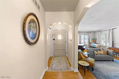 250 Schocalog Road, Akron, OH 44313 - Photo 11