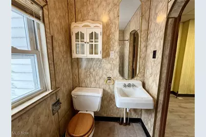 851 Ohio Avenue, East Liverpool, OH 43920 - Photo 15