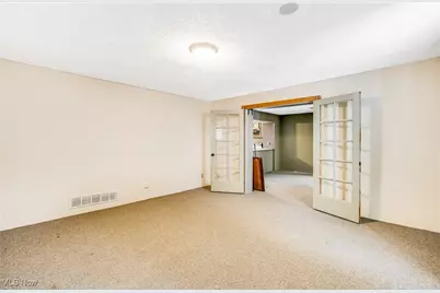 917 S Irvine Avenue, Masury, OH 44438 - Photo 7