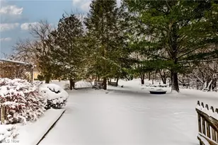 917 S Irvine Ave, Masury, OH 44438 - Photo 25