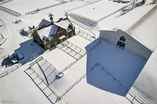 8830 Mentor Rd, Chardon, OH 44060 - Photo 45