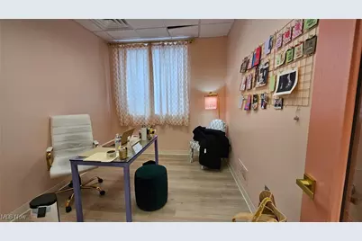 822 Kumho Drive #103, Fairlawn, OH 44333 - Photo 19