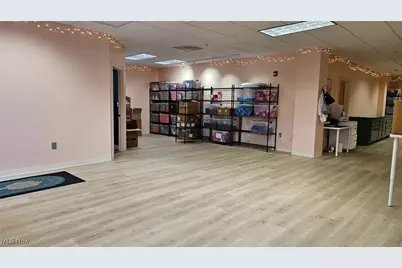 822 Kumho Drive #103, Fairlawn, OH 44333 - Photo 11