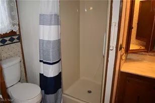 70799 Bannock Uniontown Rd, St Clairsville, OH 43950 - Photo 9