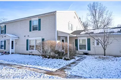 285 Ivy Hill Lane #B-18, Medina, OH 44256 - Photo 1