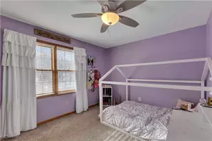 111 Charles Ave, Amherst, OH 44001 - Photo 27