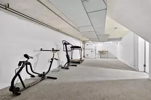 627 Greenwood Ave, Akron, OH 44320 - Photo 29