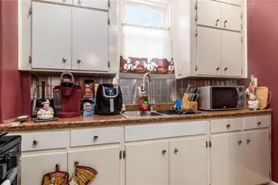 914 Taylor Ave, Cambridge, OH 43725 - Photo 9