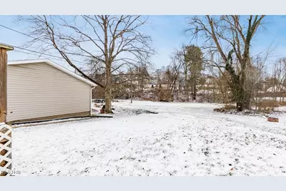 914 Taylor Avenue, Cambridge, OH 43725 - Photo 35