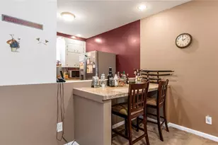 914 Taylor Ave, Cambridge, OH 43725 - Photo 7