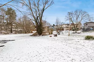 914 Taylor Ave, Cambridge, OH 43725 - Photo 31