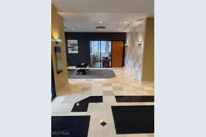 822 Kumho Drive #101/104, Fairlawn, OH 44333 - Photo 13