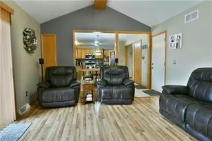 5089 Winslow Dr, Mineral Ridge, OH 44440 - Photo 19