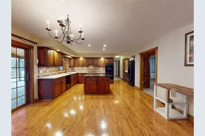 7455 Thatchum Lane, Concord, OH 44060 - Photo 5