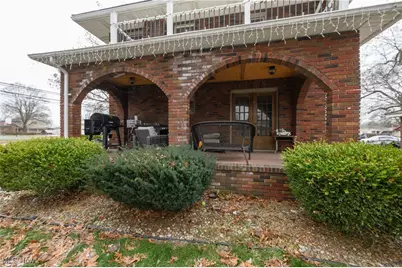 1002 S Broadway Street, New Philadelphia, OH 44663 - Photo 5