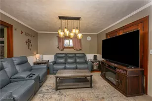 1002 S Broadway St, New Philadelphia, OH 44663 - Photo 15