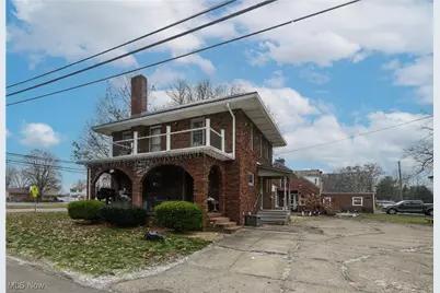 1002 S Broadway Street, New Philadelphia, OH 44663 - Photo 3