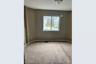 365 Village Pointe Drive #A, Akron, OH 44313 - Photo 11