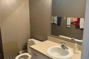 365 Village Pointe Dr, Akron, OH 44313 - Photo 13