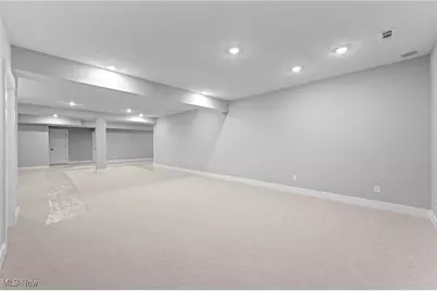 1166 Reserve Boulevard, Wadsworth, OH 44281 - Photo 47