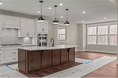 1166 Reserve Boulevard, Wadsworth, OH 44281 - Photo 13