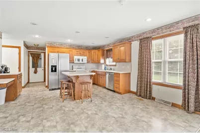 635 Quinten Avenue NW, Strasburg, OH 44680 - Photo 27