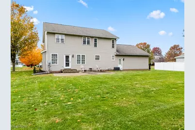 635 Quinten Avenue NW, Strasburg, OH 44680 - Photo 7