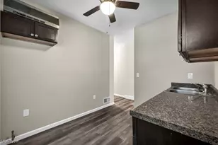 896 E 143rd St, Loveland, OH 44110 - Photo 29