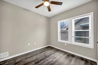 896 E 143rd Street, Loveland, OH 44110 - Photo 31
