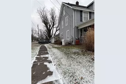 2630 E Erie Avenue, Lorain, OH 44052 - Photo 13