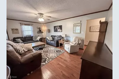 202 Forest Drive, Parkersburg, WV 26104 - Photo 11