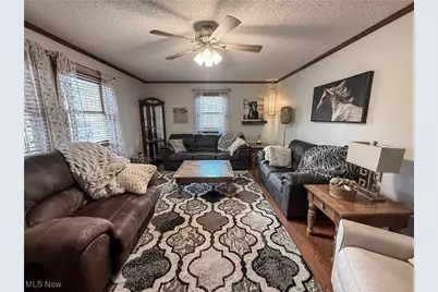 202 Forest Drive, Parkersburg, WV 26104 - Photo 9