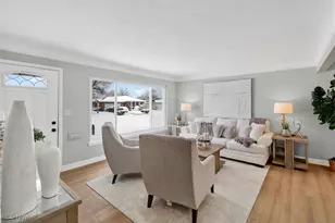 845 Charles St, Willowick, OH 44095 - Photo 7