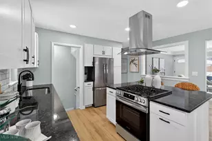 845 Charles St, Willowick, OH 44095 - Photo 13