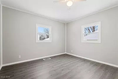 1937 Highlawn Avenue, Youngstown, OH 44509 - Photo 11