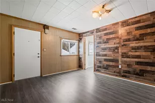 1937 Highlawn Ave, Youngstown, OH 44509 - Photo 7