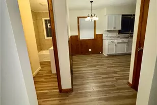 435 Manchester Ave, Youngstown, OH 44509 - Photo 3