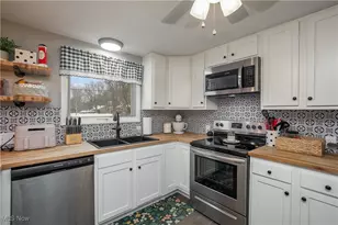 10190 Valleydale St SE, Magnolia, OH 44643 - Photo 13