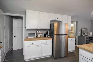 10190 Valleydale St SE, Magnolia, OH 44643 - Photo 21