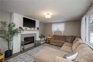 10190 Valleydale St SE, Magnolia, OH 44643 - Photo 5