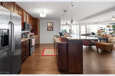 701 W Lakeside Avenue #501, Loveland, OH 44113 - Photo 5