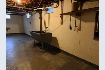 1768 Liberty Drive, Akron, OH 44313 - Photo 23