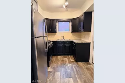 1768 Liberty Drive, Akron, OH 44313 - Photo 9