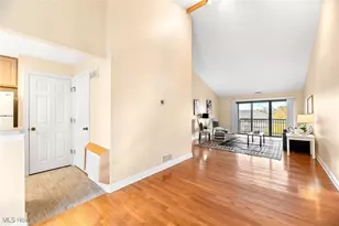 3800 Rosemont Blvd, Akron, OH 44333 - Photo 11