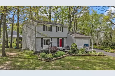 1620 Sapphire Drive, Hudson, OH 44236 - Photo 3