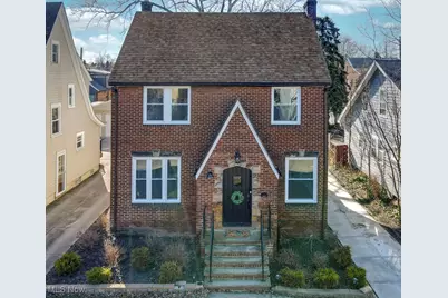 3558 Raymont Boulevard, Loveland, OH 44118 - Photo 1