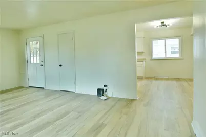 1524 Vernon Avenue NW, Warren, OH 44483 - Photo 11