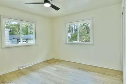 1524 Vernon Avenue NW, Warren, OH 44483 - Photo 25